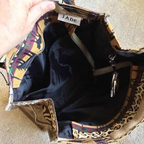 Vintage JADE African Safari Tote - Picture 7 of 9